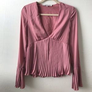 Lovers + Friends Long Sleeve V Neck Pleated Blouse